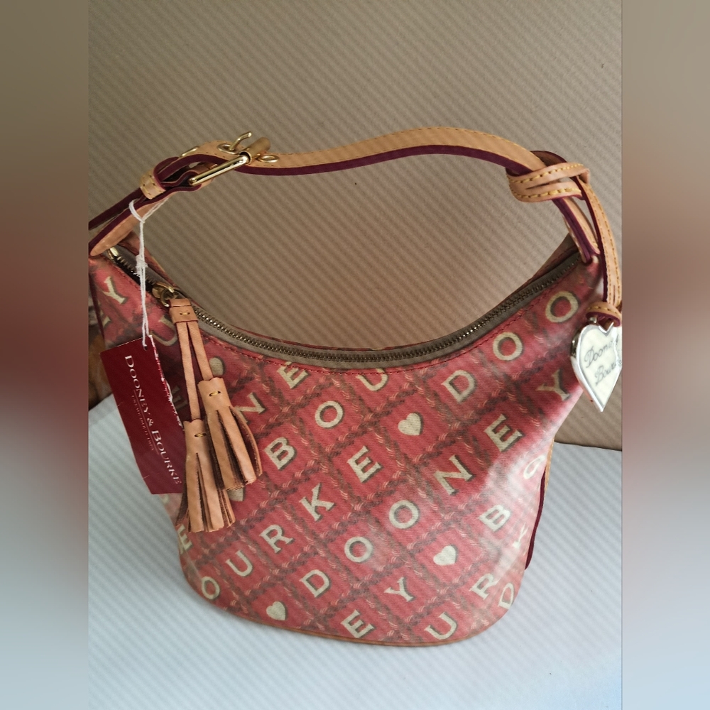 Dooney&Bourke Satchel Bag